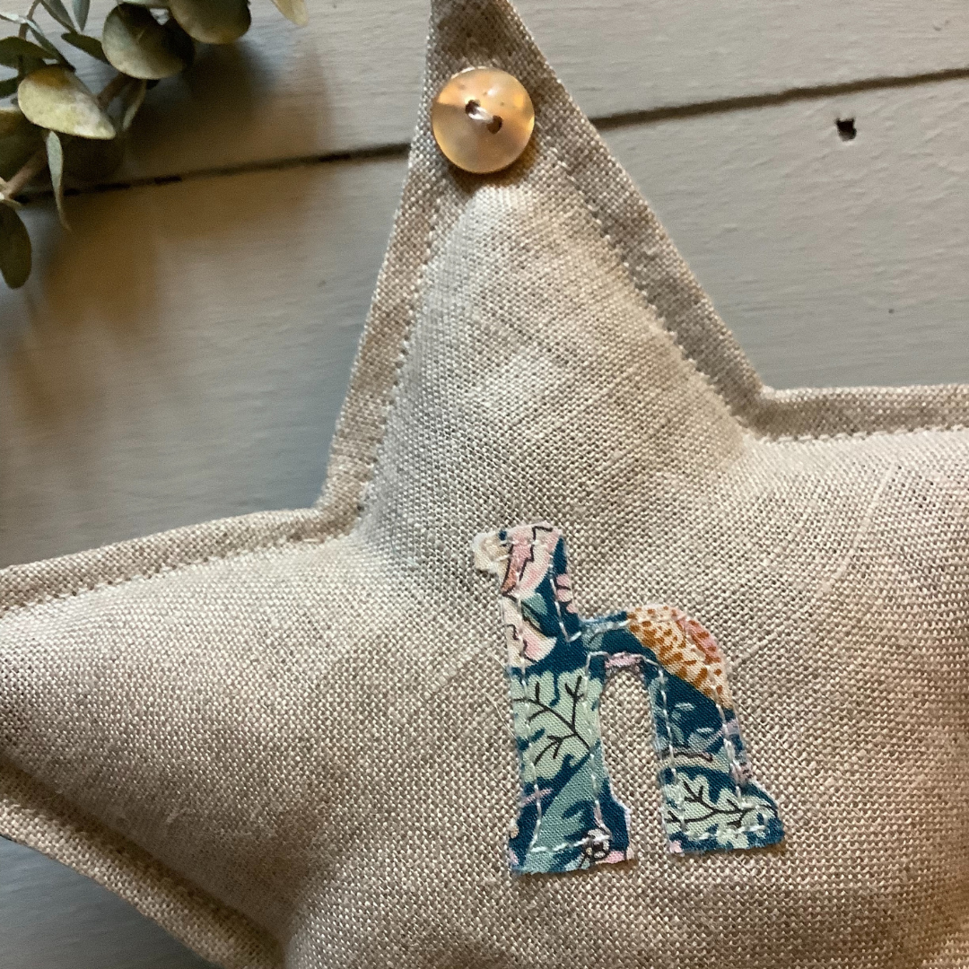 Applique Linen Star Pattern